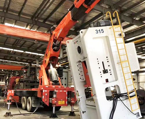 海南提升工作效率，选择优质折臂吊租赁服务