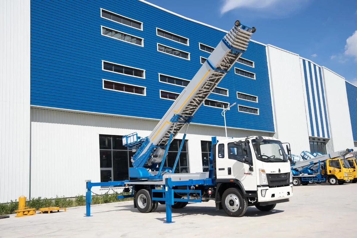 海南小型云梯车上料车租赁多少钱