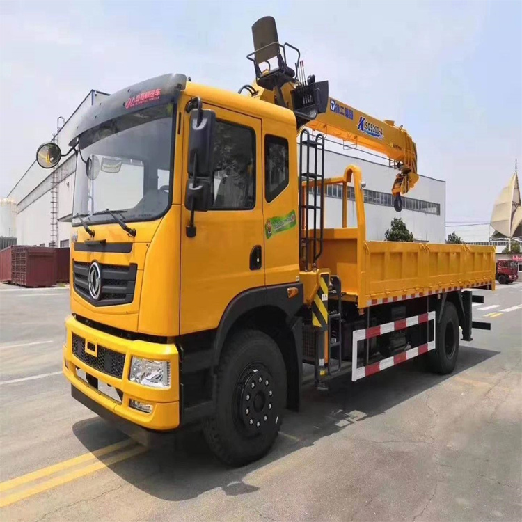 海南附近找一辆随车吊出租