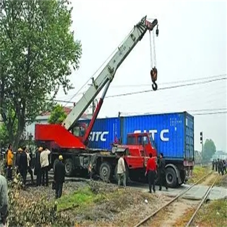 海南如何快速找到附近的吊车救援公司