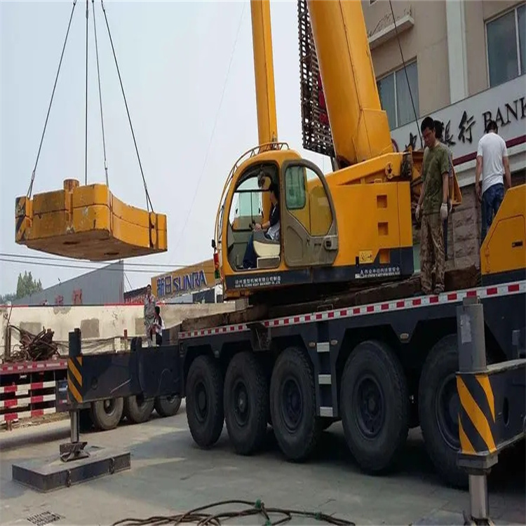 海南当地吊车出租|机器吊装|75吨|工厂搬迁服务