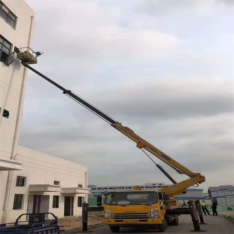 海南附近高空车出租|市政施工/设备安装专用|随叫随到|亿立达设备租赁